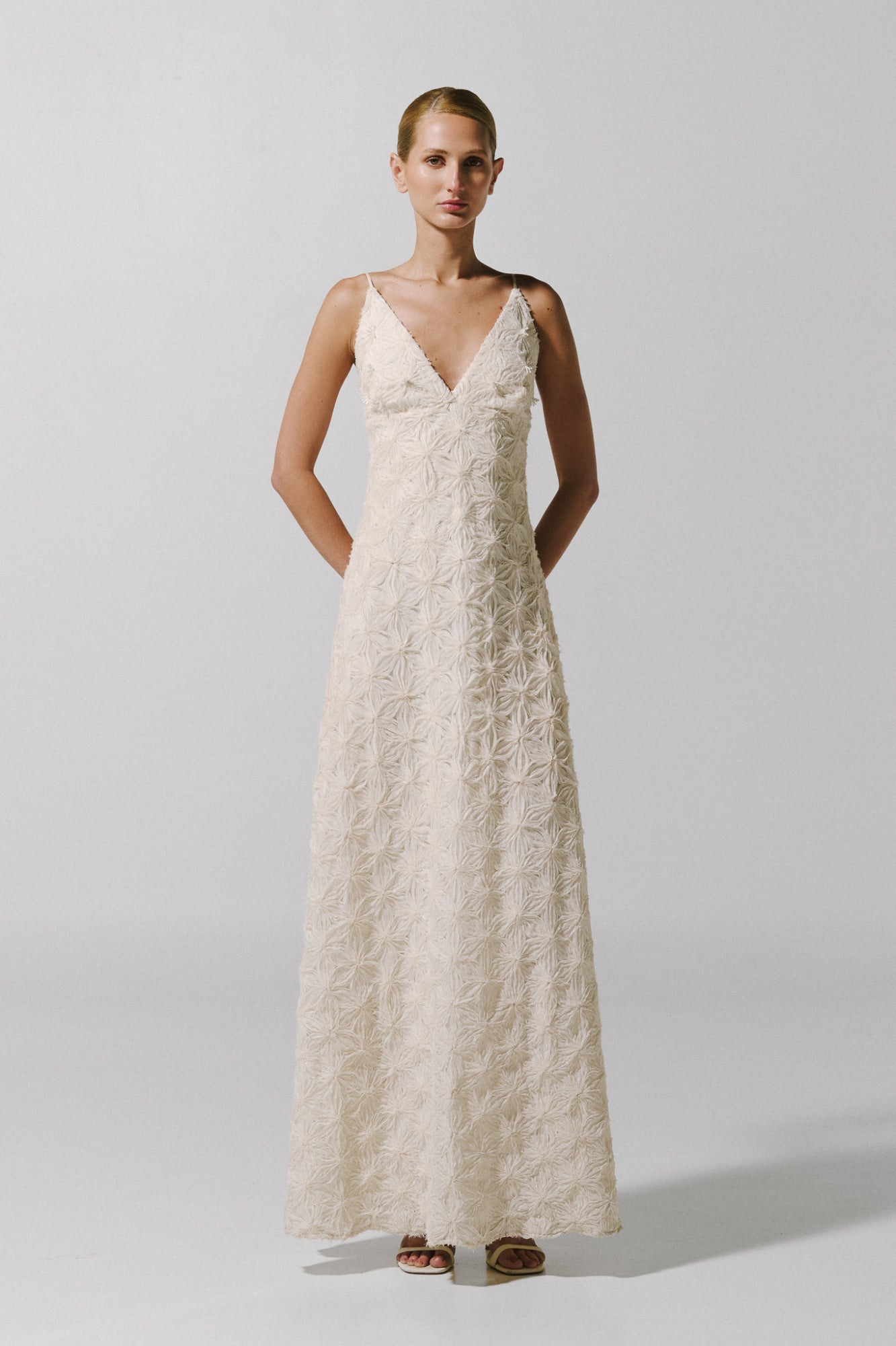 baobab white dress Zari Maxi Size:Lrg quality knitwear and features Sparkly Long Hot Pink Six Drawer Dresser