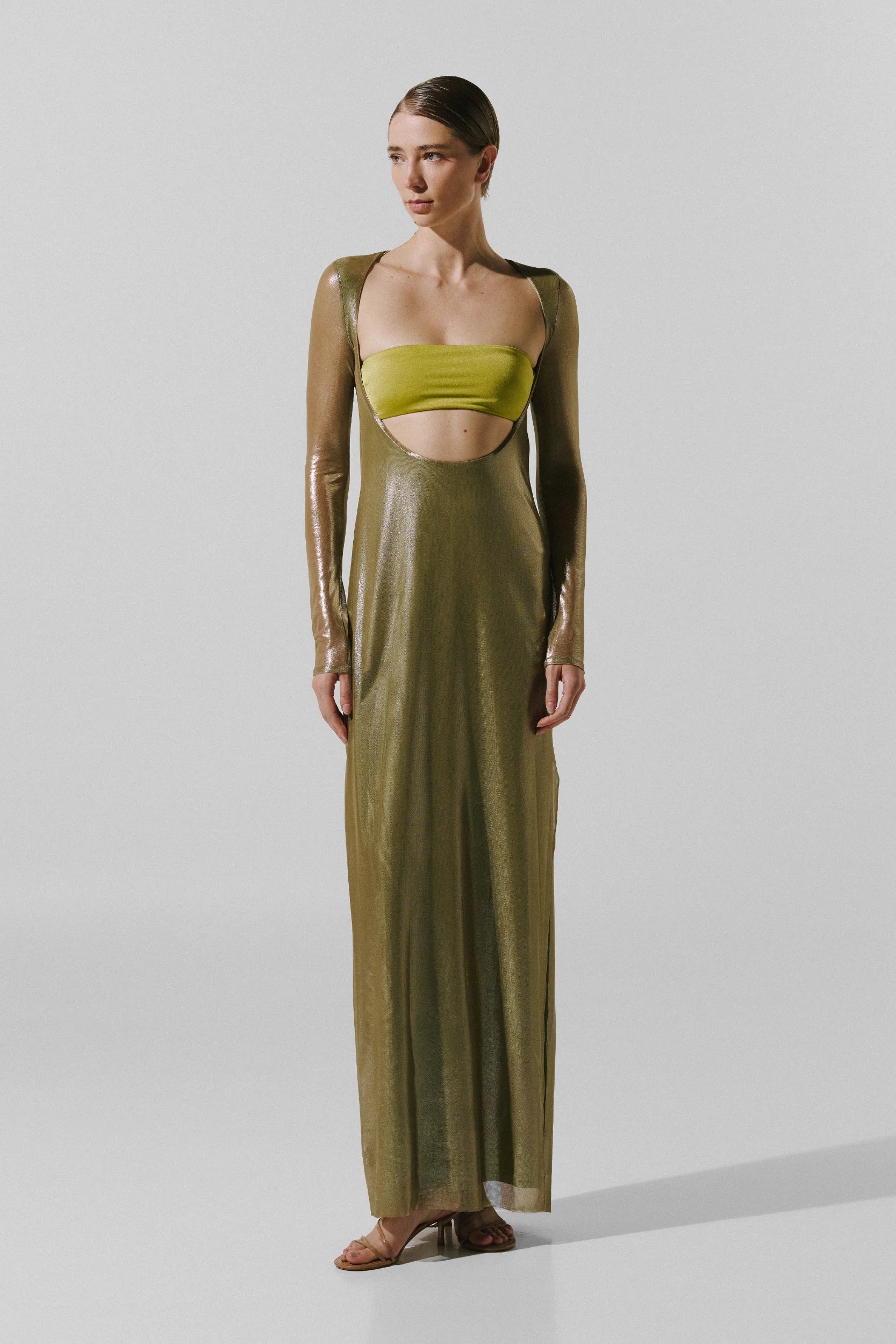 green emerald velvet dress Entro Green Botanical Midi Dress with Puff Sleeves & Button Front main image 0