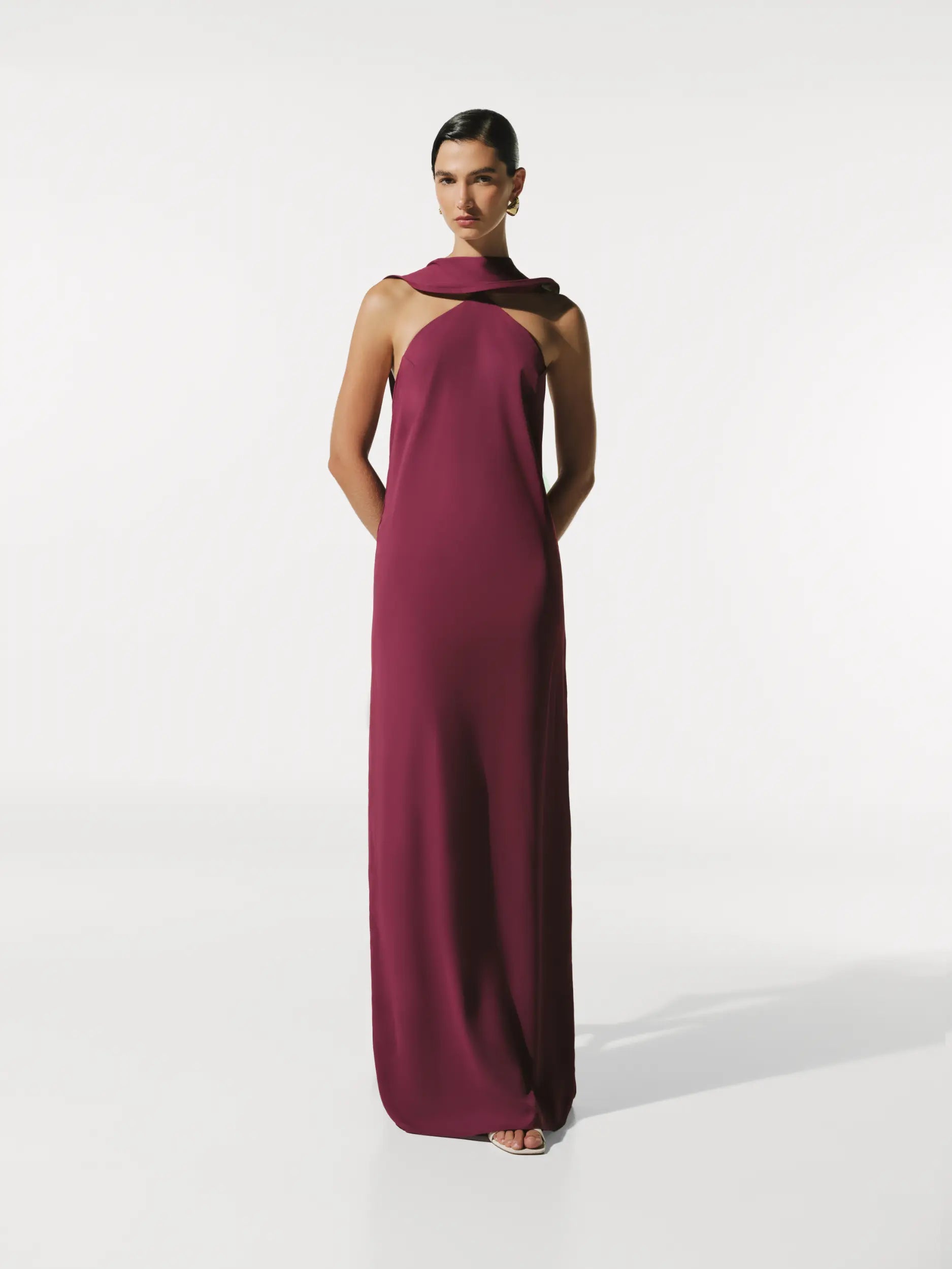 Eloise Maxi Dress Purple in Crepe - Resort 27 – INTERNATIONAL BAOBAB
