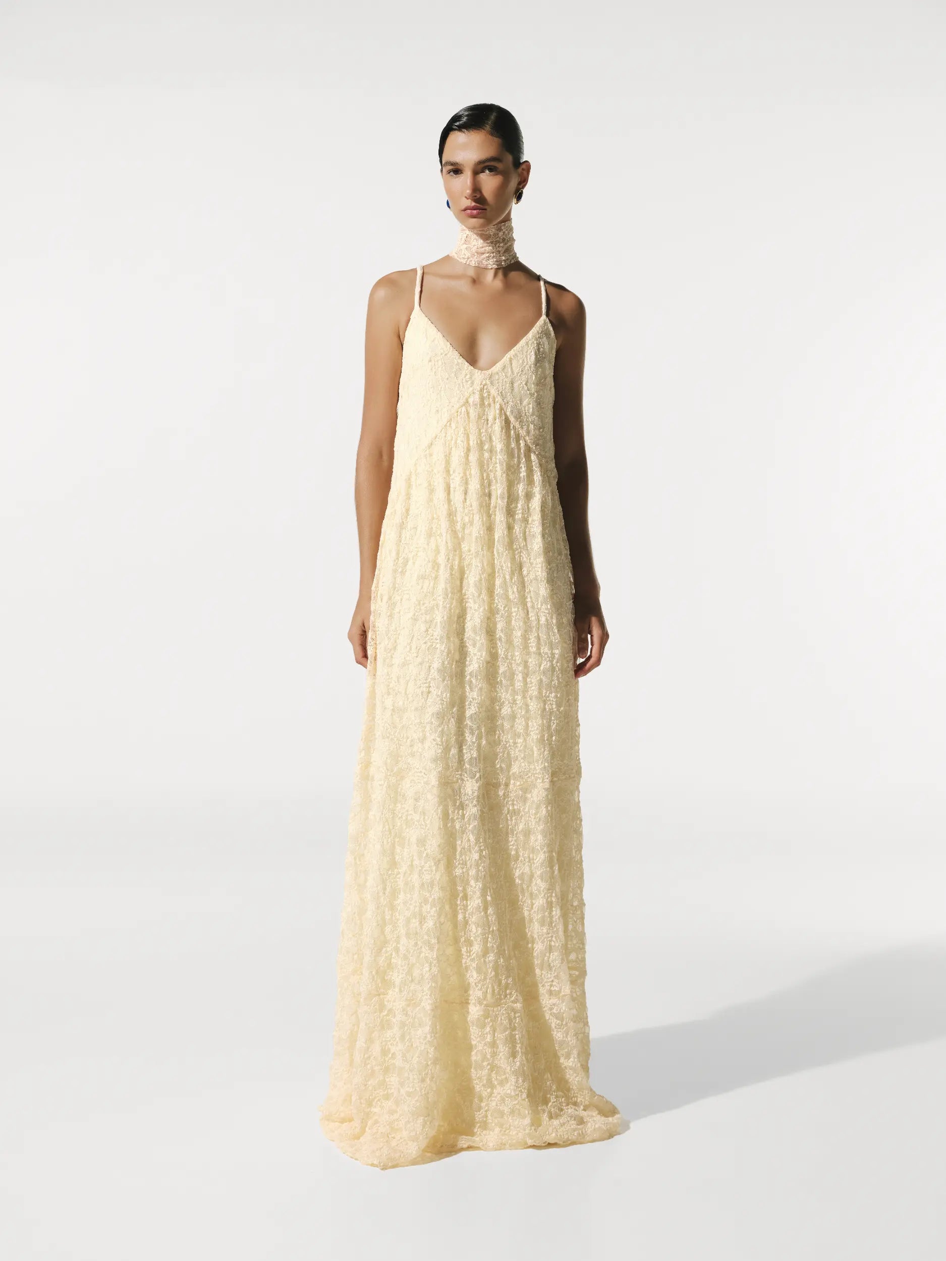 ワンピース misha and puff Alabaster Botanica Dress Magdalena Maxi Dress White in Lace Fabric - Resort 27