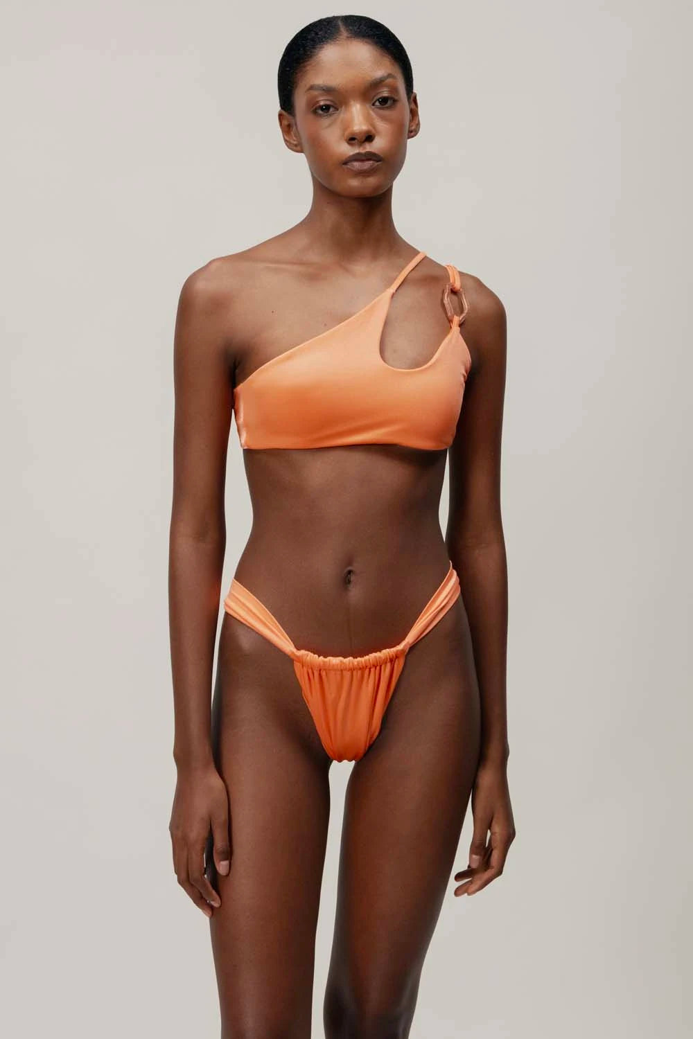 ★Zimmermann★ Tallow メタッリク 三角ビキニ BURNT ORANGE Zimmermann TALLOW METALLIC ビキニ - Burnt Orange | REVOLVE