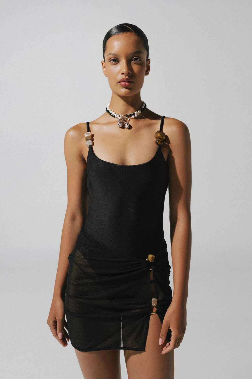 4.LEAH-MINI-PAREO-BLACK-PANTHER4.7.webp