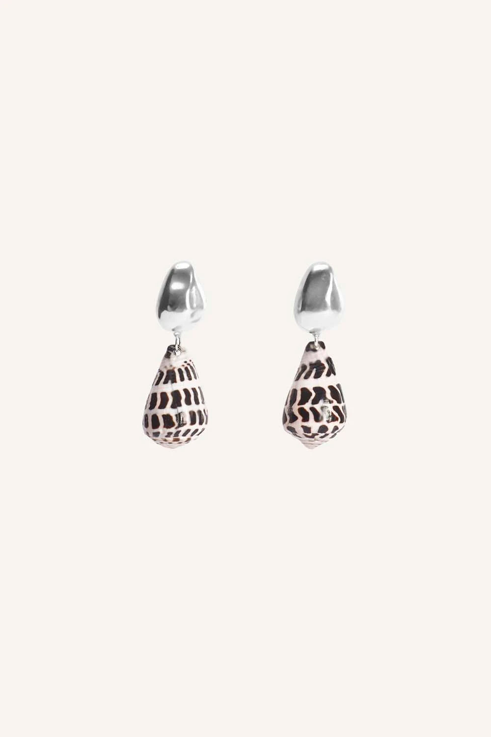 50.NASSA-EARRINGS-SILVER50.1.webp