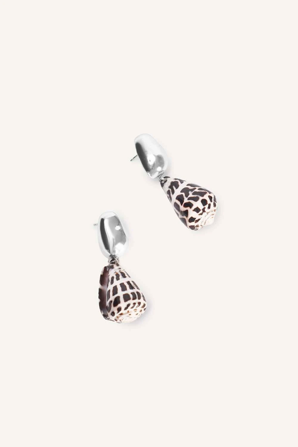 50.NASSA-EARRINGS-SILVER50.2.webp