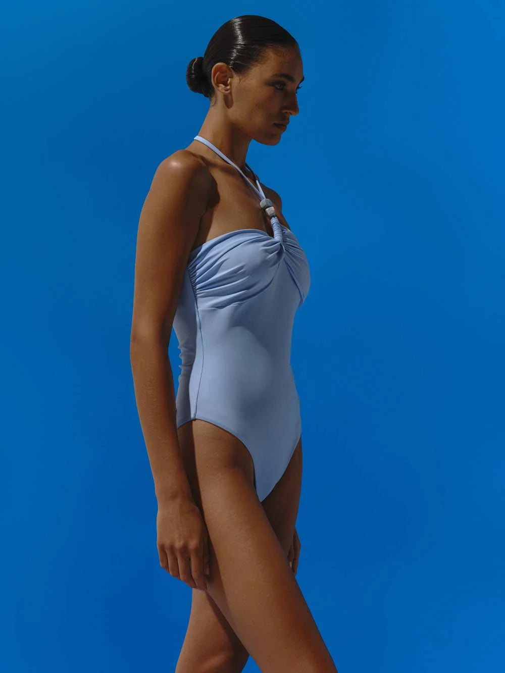 Bari One Piece