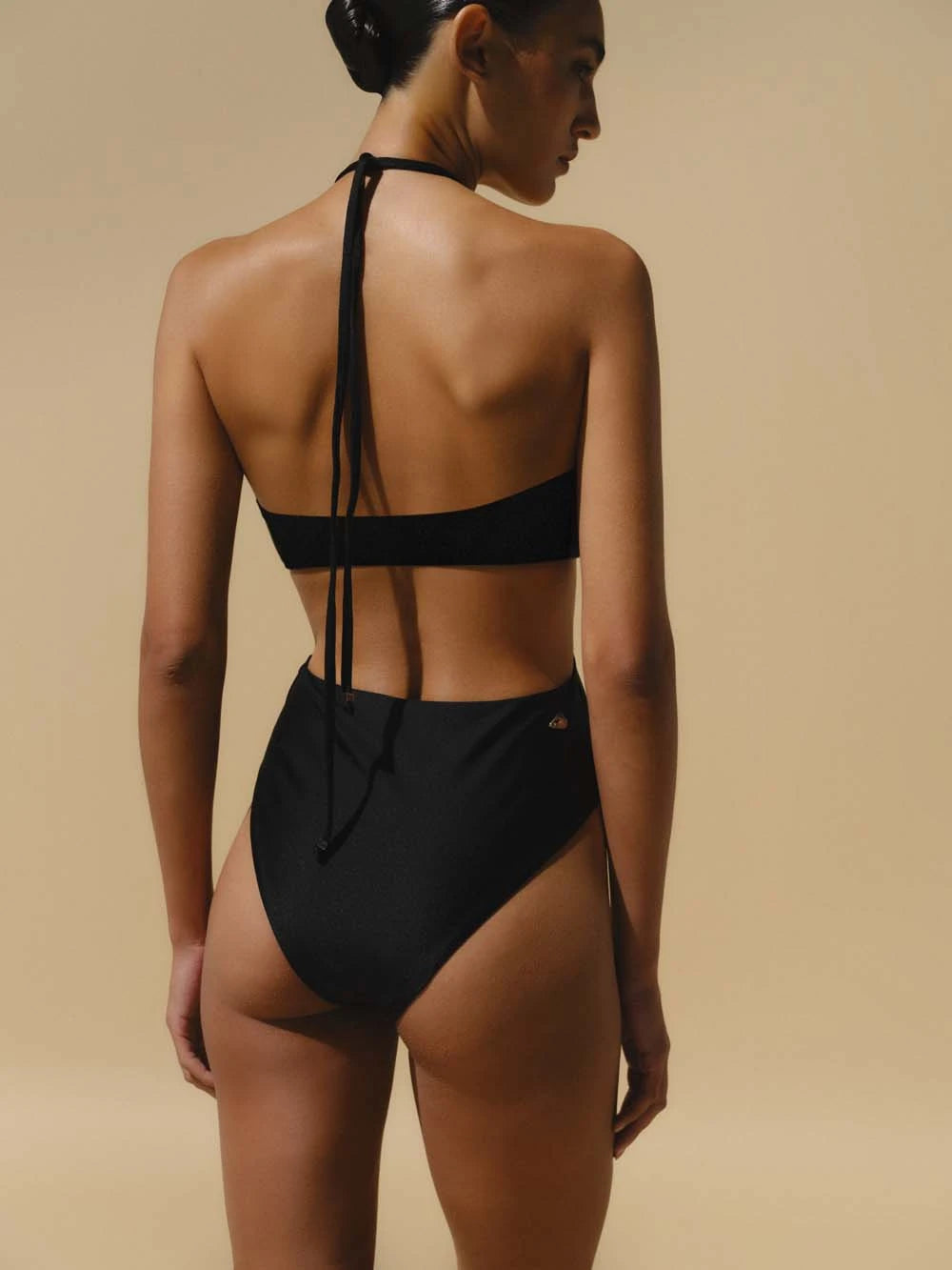 Rho One Piece