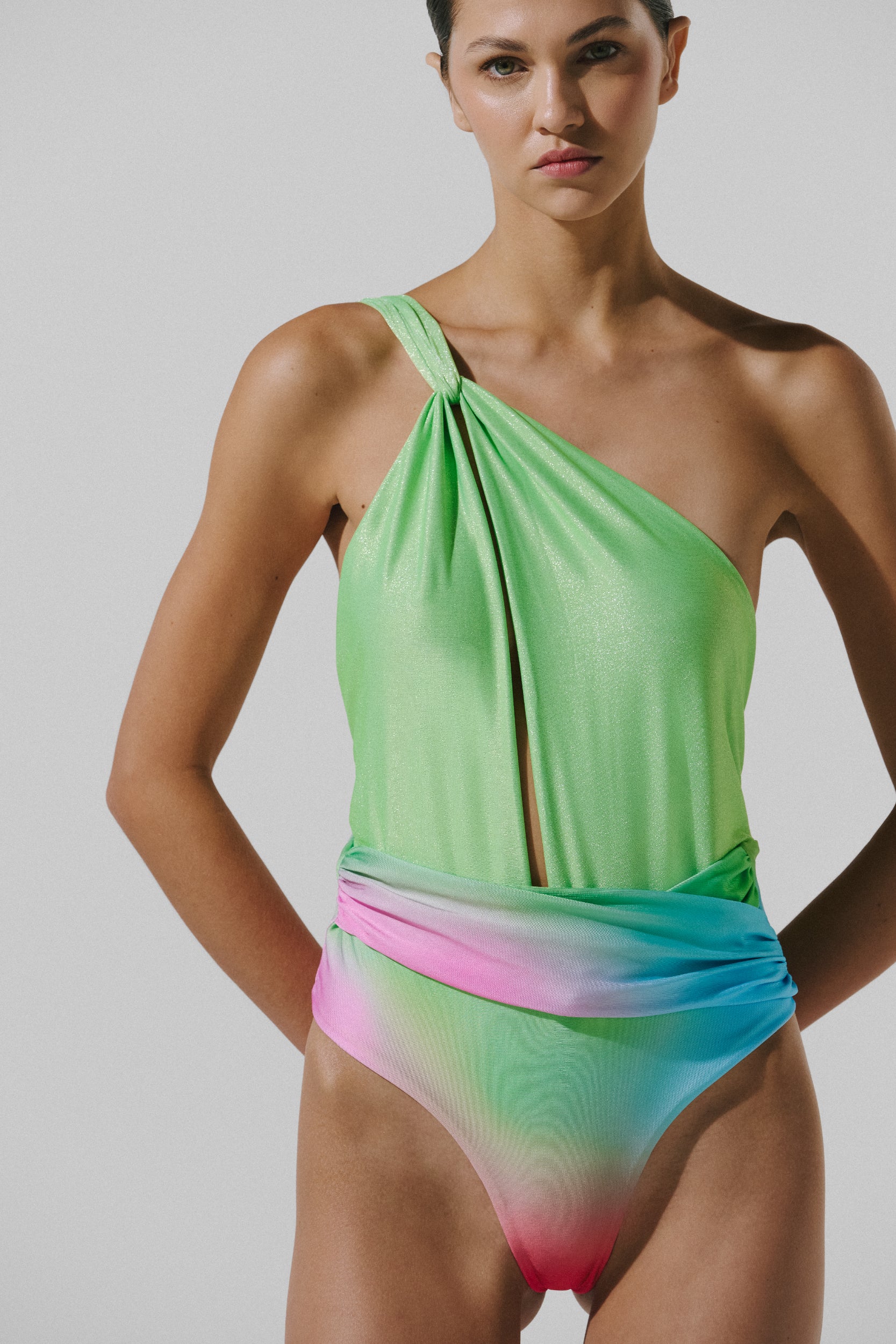 Oriana One Piece