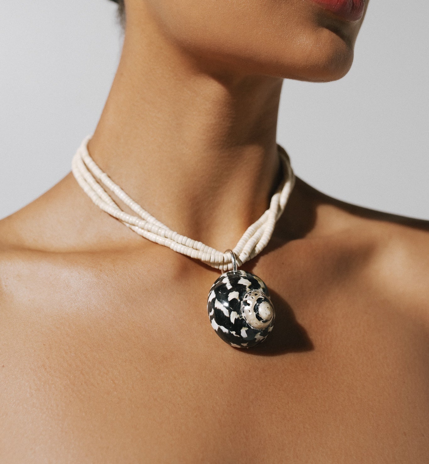 Copia_de_46.SAVAGE_BEADED_NECKLACE_ALABASTER46.3.jpg
